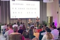 MadCityZen fédère les équipes autour d’un haka inspiré des rituels maoris. | © MadCityZen